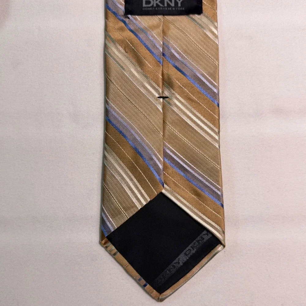 DKNY Mens Silk Necktie Gold Tan Blue Striped USA Made WPL 2831 Donna Karan